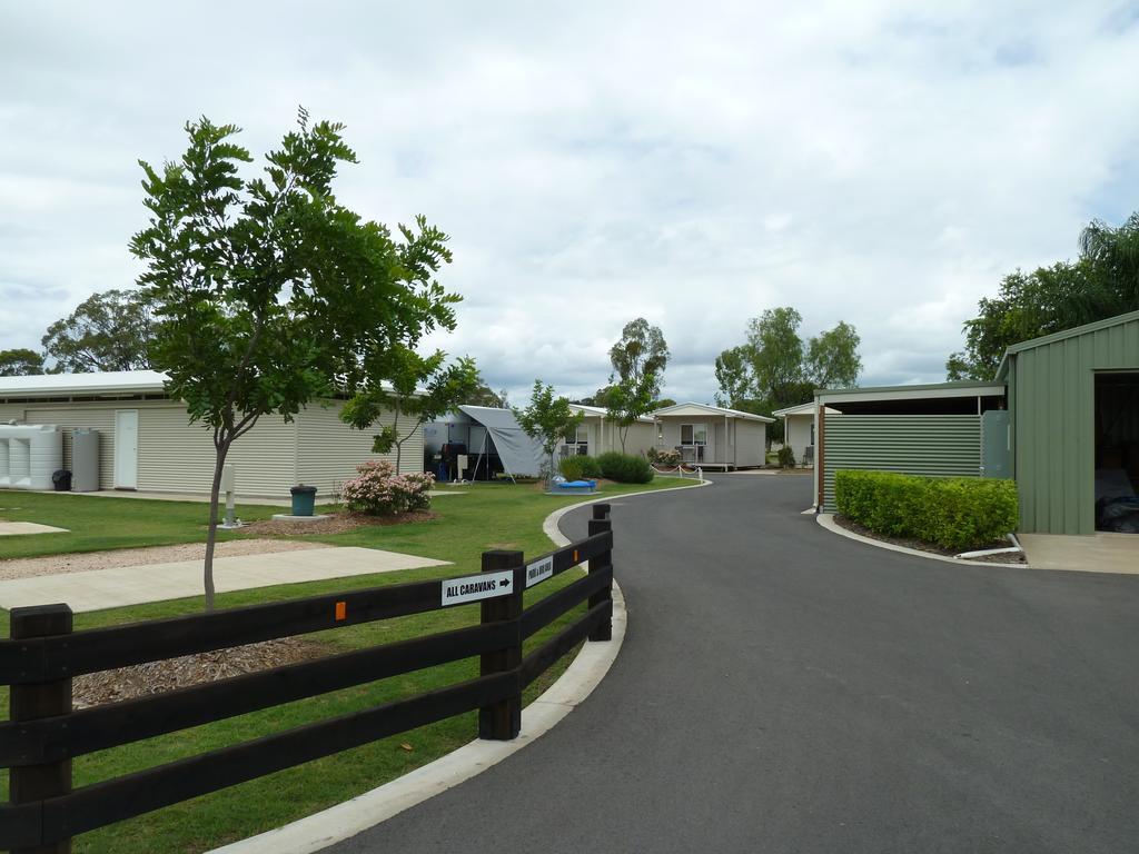 Chinchilla Tourist Park Exterior foto